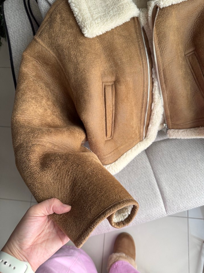 Kısa Kesim Bej Süet Kadın Kışlık Ceket - Görsel 2