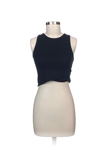 Stradivarius T-shirt %70 İndirimli.