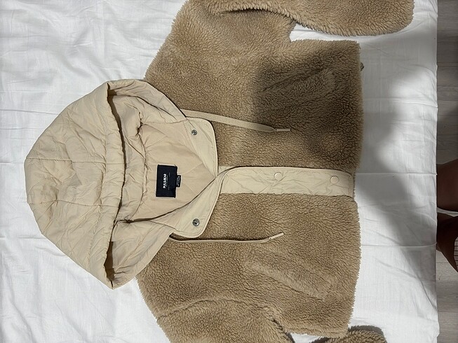 Pull and Bear Peluş mont