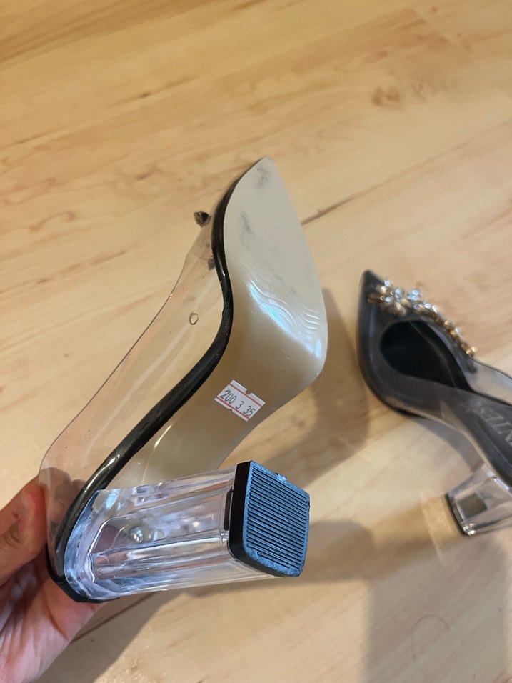 Altın Renkli Taş İşlemeli Topuklu Kadın Ayakkabı - Görsel 2