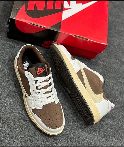 Travis Scott Air Jordan