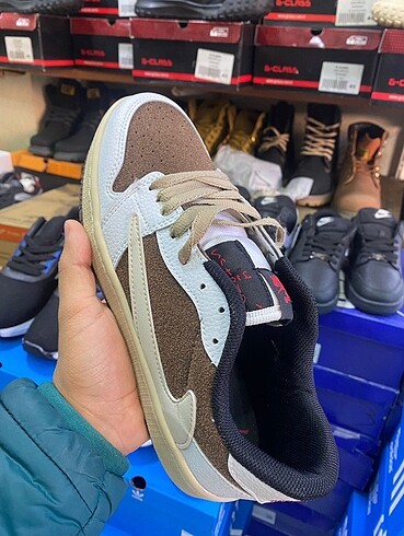 41 Beden kahverengi Renk Travis Scott Air Jordan