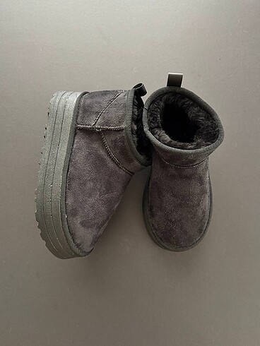 UGG ULTRA MİNİ PLATFORM