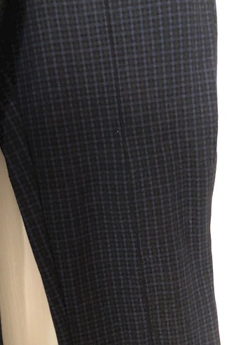 Siyah Pilili Kadın Kumaş Pantolon - Görsel 3