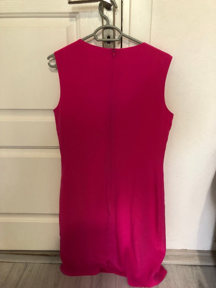 Fuşya Pembe Parlak Midi V Yakalı Kolsuz Kadın Elbise - Görsel 3