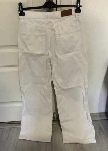 Stradivarius Beyaz Kot Pantolon - Görsel 3