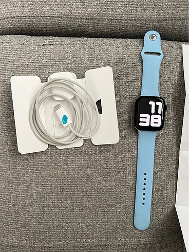 Apple Watch 7 45 mm akıllı saat