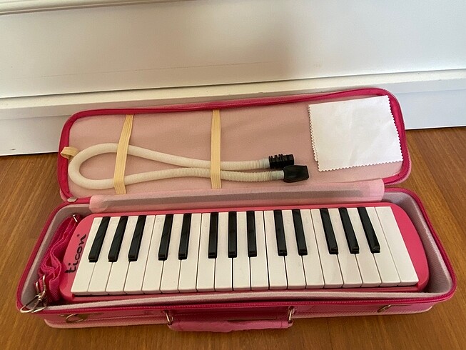 Pembe Melodika