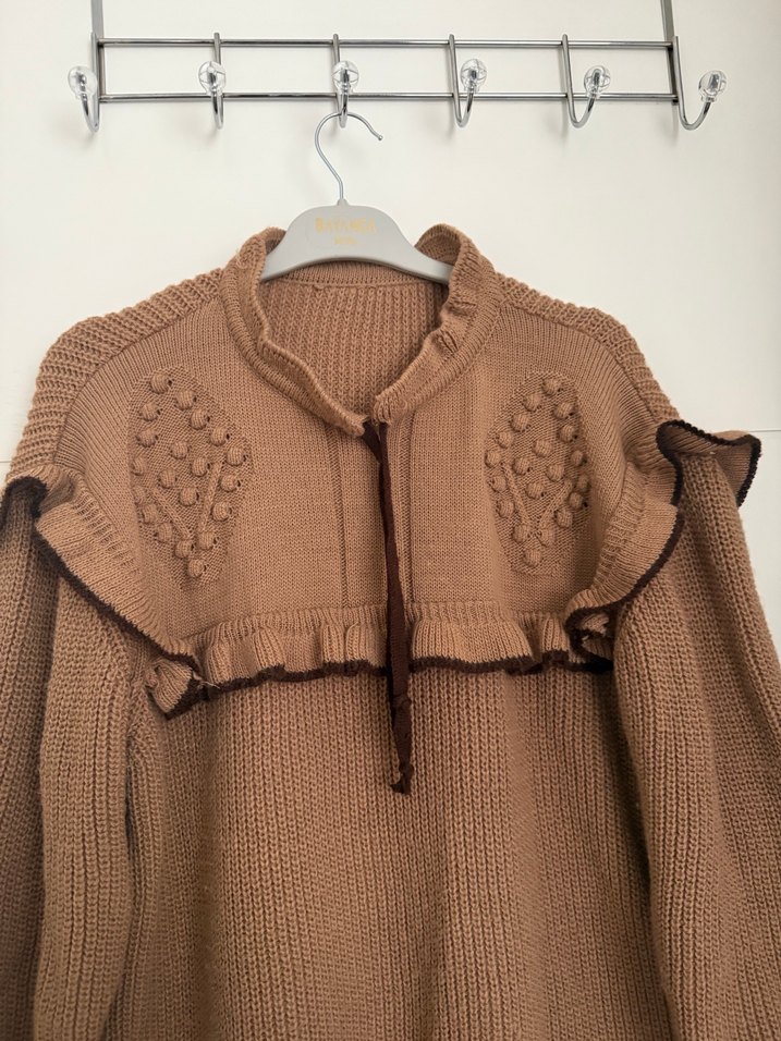 Bej Bohem Yaka Detaylı Örgü Kadın Kazak - Görsel 3