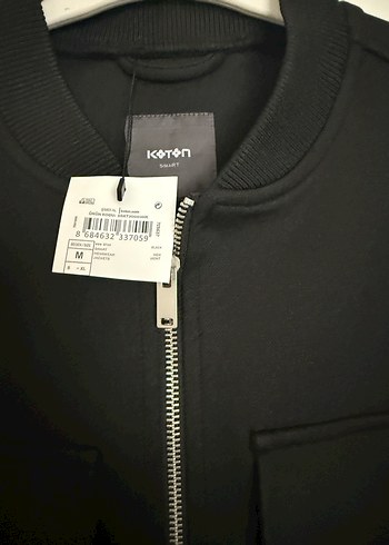 Siyah Fermuarlı - Görsel 4