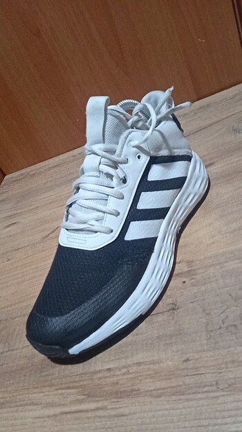 Adidas Adidas ownthegame basketbol ayakkabısı