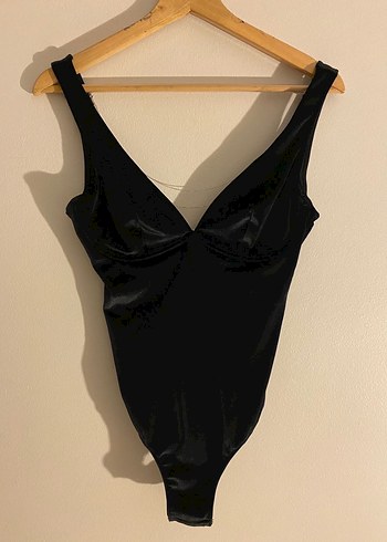 Siyah Kadife Body