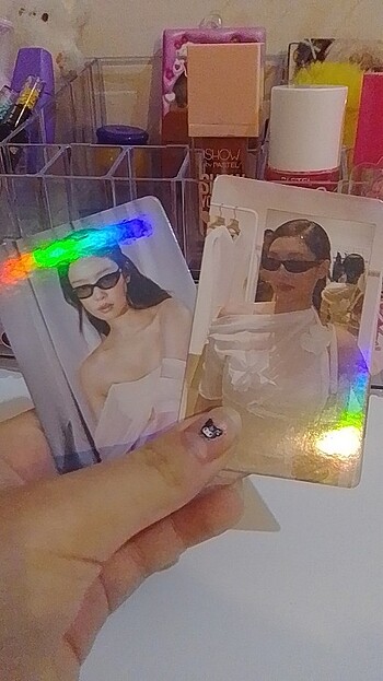 Jennie lomo card