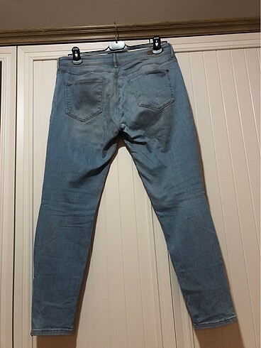 30 Beden mavi Renk Likralı jean