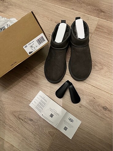 38 Beden gri Renk Ugg ultra mini bot