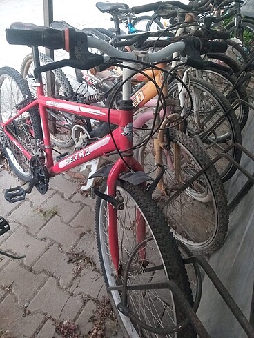  Beden kırmızı Renk Kırmızı bisiklet