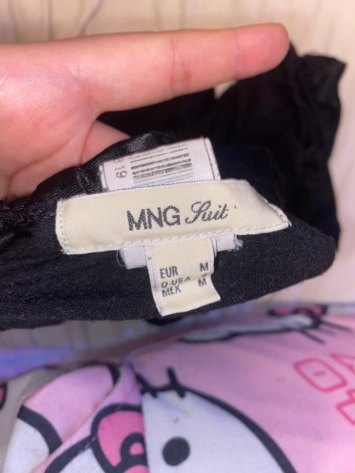 Dantelli Siyah V Yakalı Gotik Bluz ZARA - Görsel 4