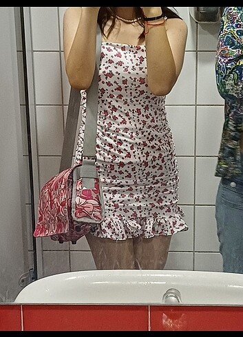 s Beden Çiçekli elbise