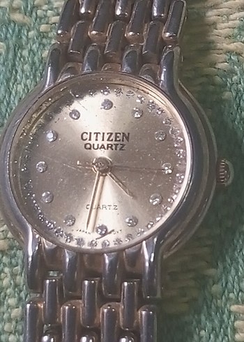 Gri Parlak Citizen Kadın Saati GOLD - Görsel 3