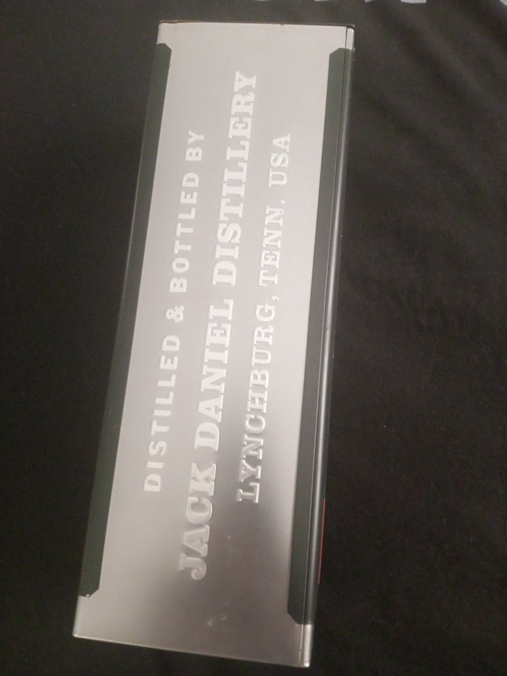 Jack Daniel's Tennessee Whiskey 700ml Siyah Kutu - Görsel 2