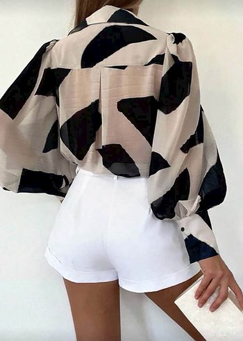 Zebra Desenli V Yaka Düğmeli Kadın Gömlek - Görsel 2