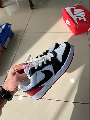 36 Beden beyaz Renk Nike Court sıfır