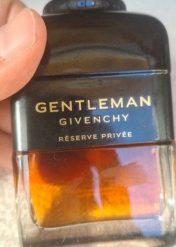 GIVENCHY Givenchy Gentleman Reserve Privée 100 ml Orjinal iade garantili.