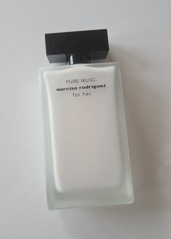 Narciso Rodriguez Pure Musc 100ml Orjinal iade garantilidir.