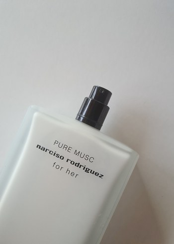 Narciso Rodriguez Narciso Rodriguez Pure Musc 100ml Orjinal iade garantilidir.