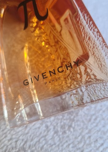 Beden Renk Givenchy Pi