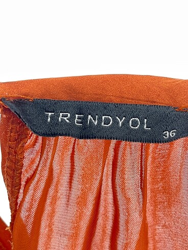 36 Beden çeşitli Renk Trendyol & Milla Uzun Elbise %70 İndirimli.