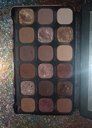 Beden Renk Revolution Allure Paleti