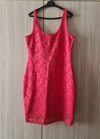 Dantel detaylı yavru ağzı renkli elbise - Görsel 3