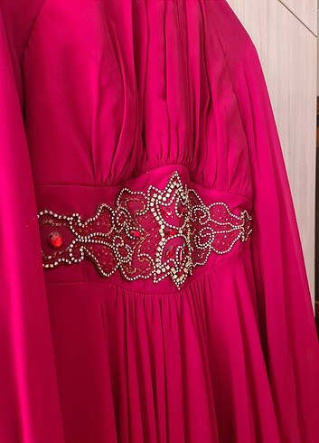 Tesettür giyim taşlı yarasa kollu bordo elbise - Görsel 4