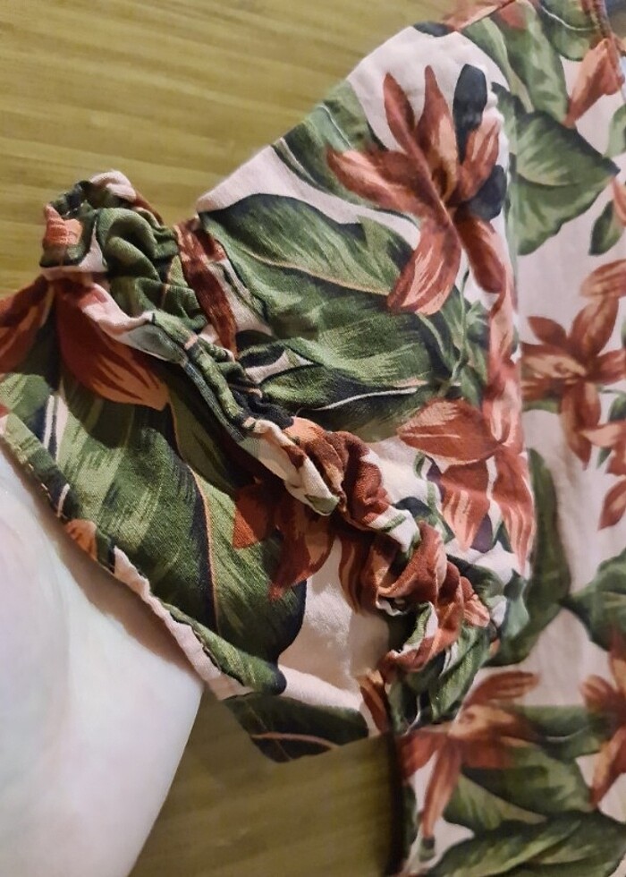 Çiçekli kısa kollu mini elbise - Görsel 4