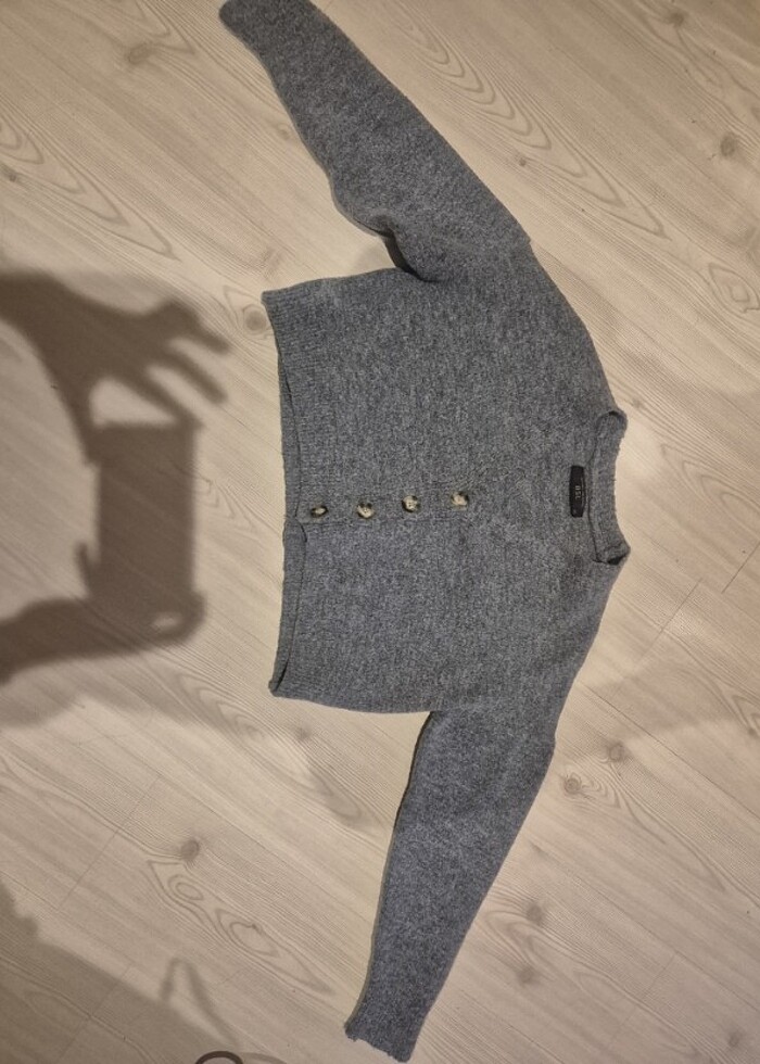 Crop oversize yumuşak triko - Görsel 2