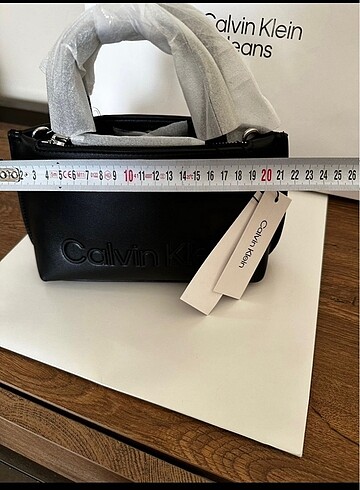  Beden siyah Renk Calvin klein mini tote