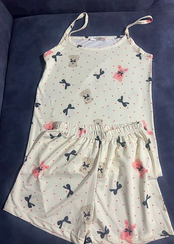 Sıcak Desenli Mini Kadın Pijama Takımı