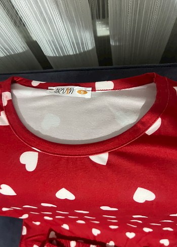 Kırmızı Kalp Desenli Kısa Kollu Kadın Pijama - Görsel 6