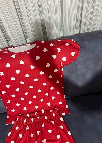 Kırmızı Kalp Desenli Kısa Kollu Kadın Pijama - Görsel 4
