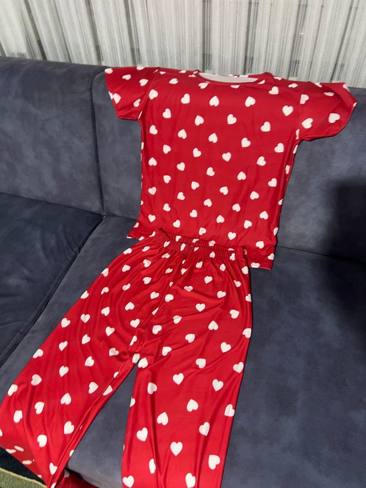 Kırmızı Kalp Desenli Kısa Kollu Kadın Pijama - Görsel 2