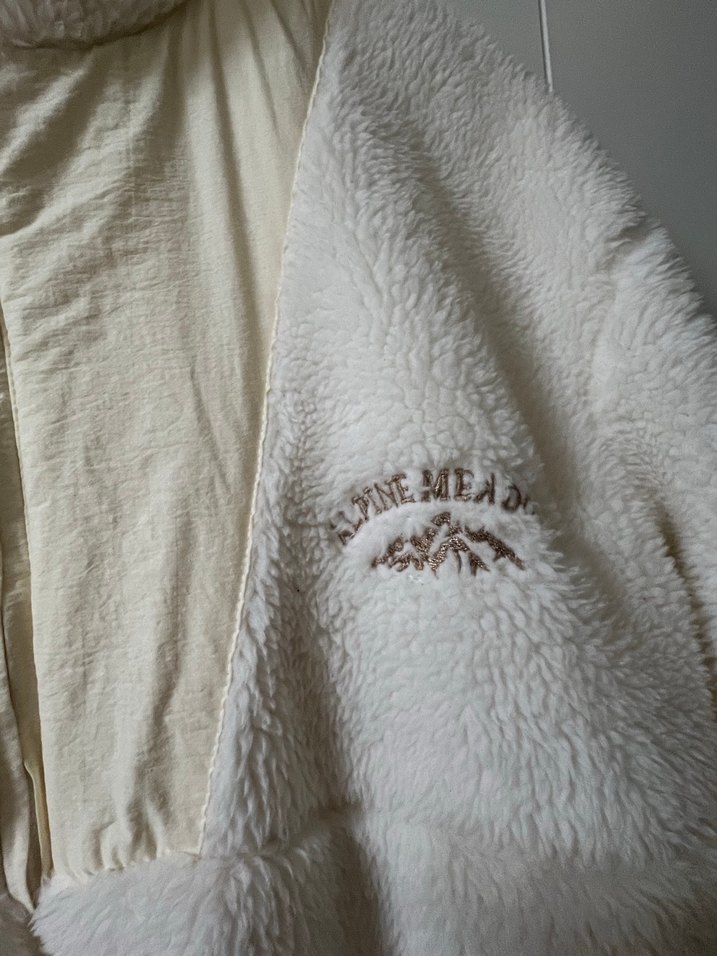 Beyaz Peluş Yumuşak Kadın Ceket - Görsel 4