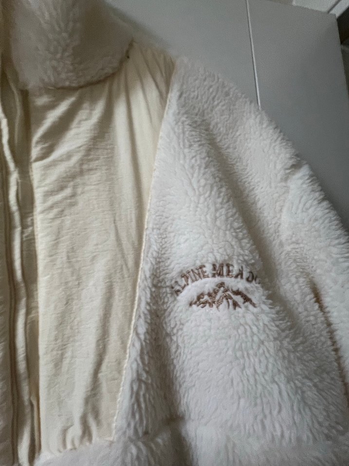 Beyaz Peluş Yumuşak Kadın Ceket - Görsel 3