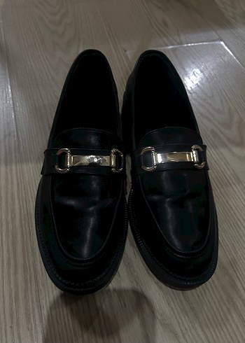 Kadın Klasik Altın Tokalı Deri Loafer - Görsel 2