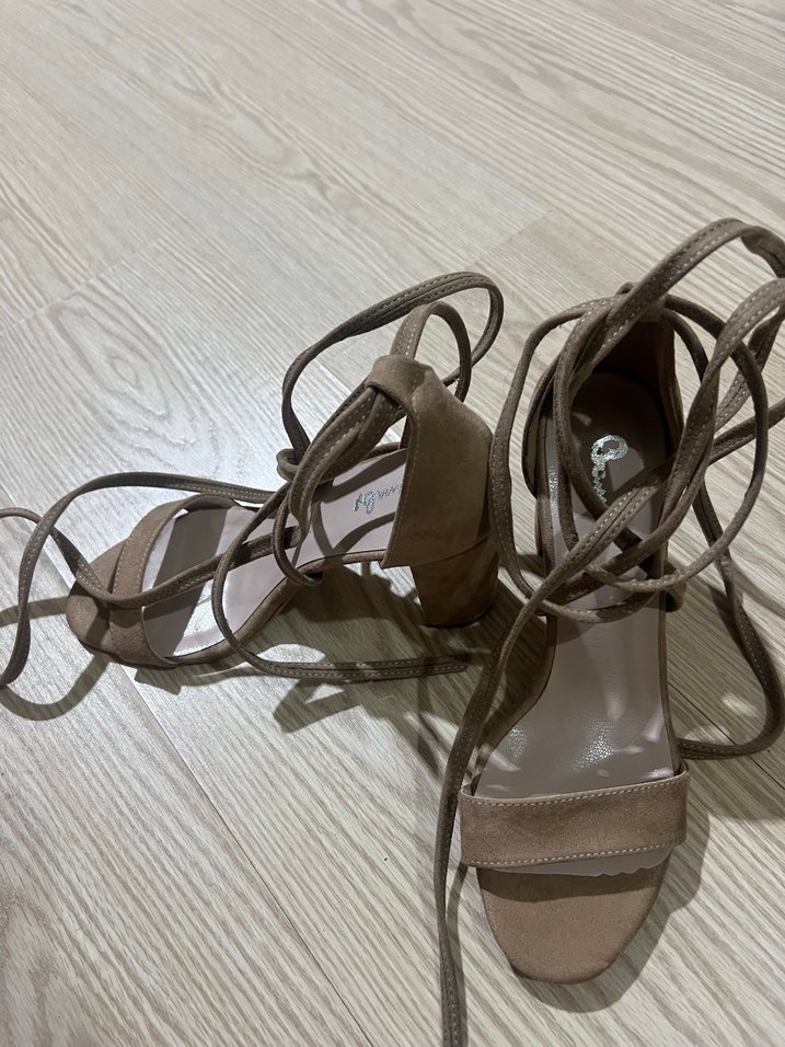 Bej Süet Topuklu Kadın Ayakkabı - Görsel 2