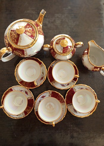 Bordo ve Altın Detaylı Antika Porselen Çay Seti - Görsel 9