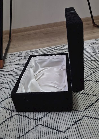 Siyah Düğmeli damat bohçası - Görsel 3