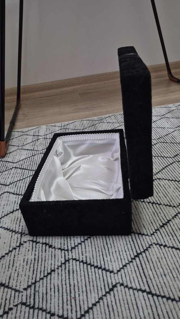 Siyah Düğmeli damat bohçası - Görsel 3