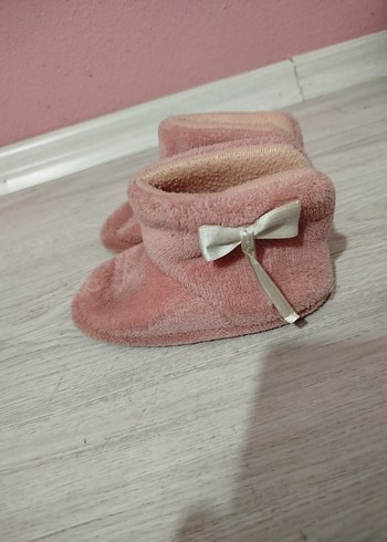 Kız Çocuk Pembe Peluş Ev Botu - Görsel 2