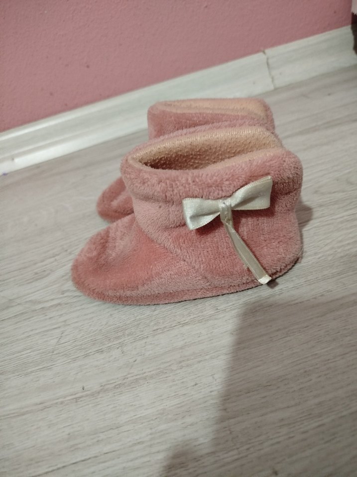 Kız Çocuk Pembe Peluş Ev Botu - Görsel 2